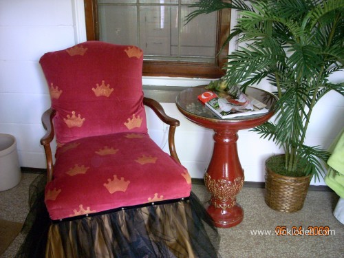 Recovering a Chair with Lumiere and a Carved Stamp Lumiere, Jacquard, recovering a chair
