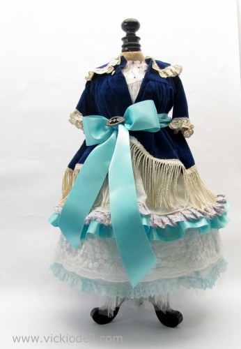 Original Sewing & Quilt Expo Runway Re-View Exhibit