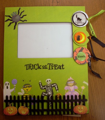 Halloween Crafts - Trick or Treat Photo Frame