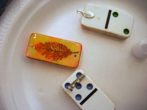 Altered Dominoes: Turning Them Into Jewelry