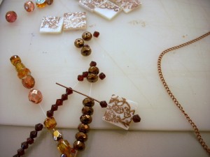 How to Make a Necklace with Beads, Ink and Stamps