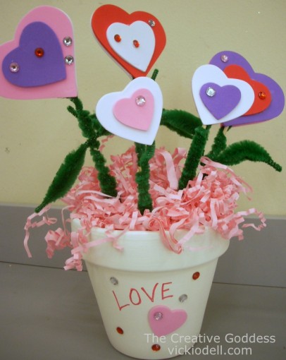 Valentine's Day Kids Craft: Love Blooms