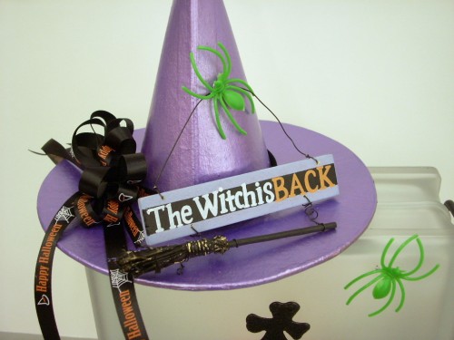 Halloween Crafts: Krafty Blok Gets a Little Witchy