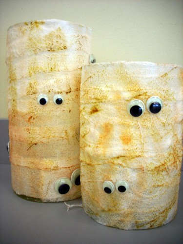 Halloween Crafts: Cylinder Vase Mummies
