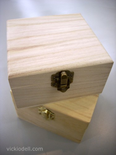 2 Keepsake Box Gifts to Make - 1 for Christmas and 1 for Every Day