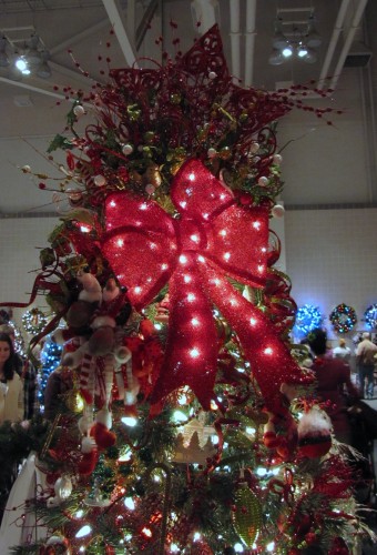 Christmas Tree Topper Inspiration from the Akron Tree Festival