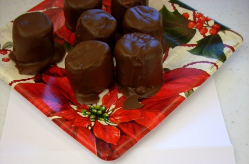 Gifts From the Kitchen - Chocolate Covered Marshmallows