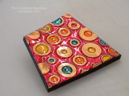 How to Make a Colorful Brooch with the Cuttlebug