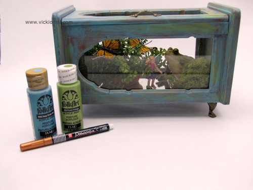 Thrifting Thursday - Jewelry Box to Indoor Fairy Garden