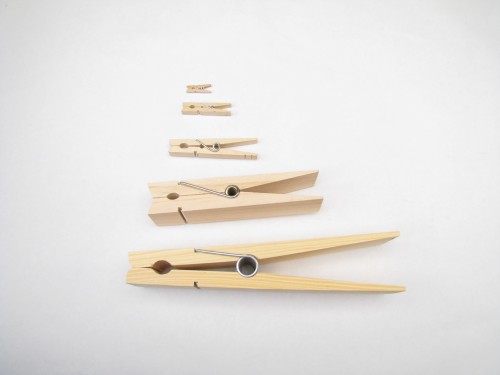 wood clothespins, clothes pins