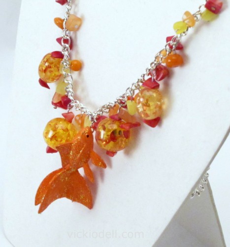 Goldfish Necklace with Krylon Glitter Blast