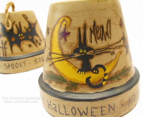 Halloween Crafts: A Trio of Clay Pot Bells for Halloween by @creativegoddess